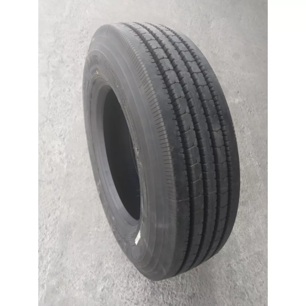 Грузовая шина 215/75 R17,5 Long March LM-216 16PR в Кировграде