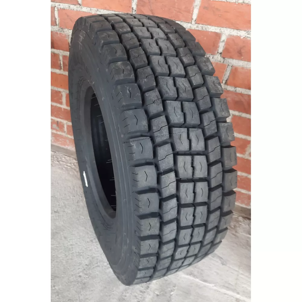 Грузовая шина 305/70 R19,5 Long March LM-329 18PR в Кировграде